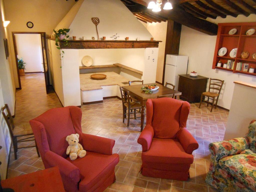 Podere Pian Dei Gelsi Volterra Extérieur photo