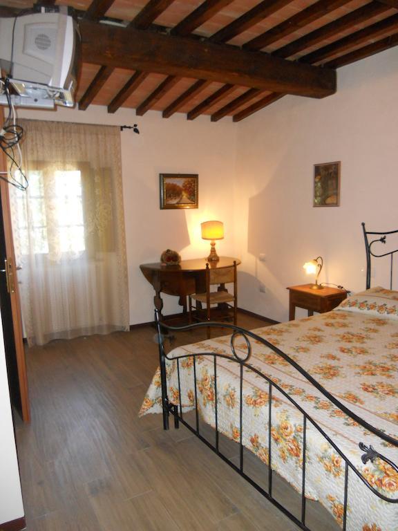 Podere Pian Dei Gelsi Volterra Chambre photo